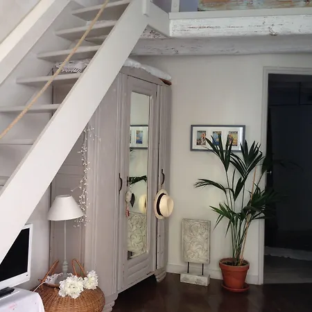 La Petite Maison