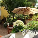 住宿加早餐酒店 La Petite Maison *