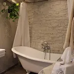 La Petite Maison * 芒通